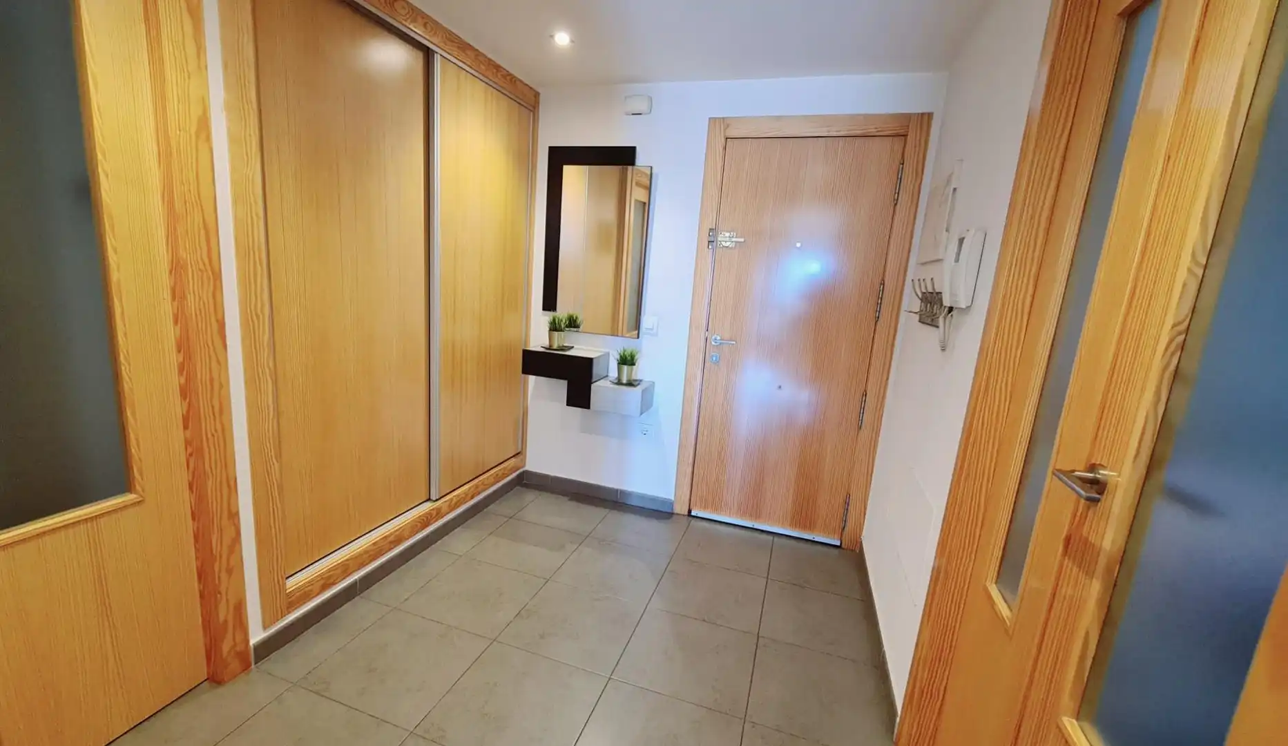 Local en venta en Murcia con Aire acondicionado, Calefacción y Trastero