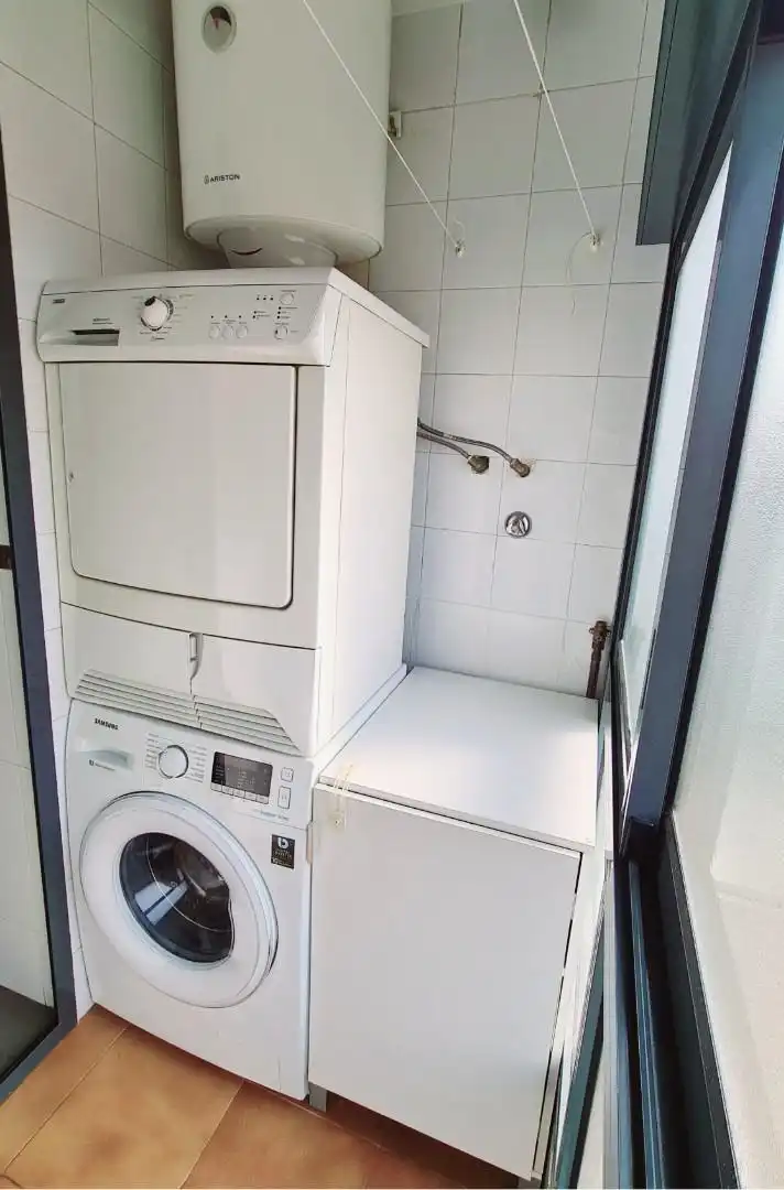 Baño de Local en venta en Murcia con Aire acondicionado, Calefacción y Trastero