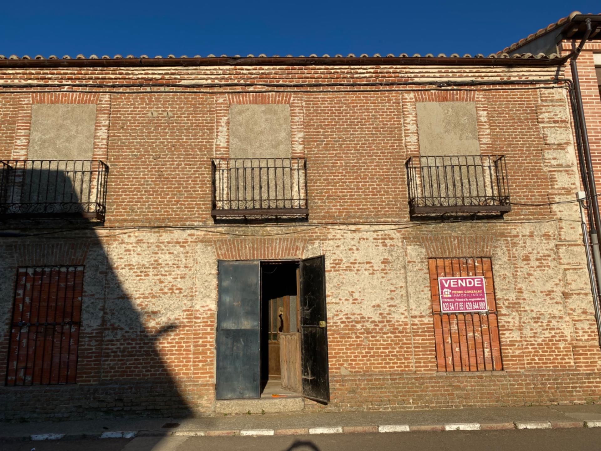 Vista exterior de Casa o xalet en venda en Mancera de Abajo amb Jardí privat