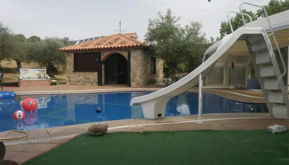 Finca rústica en venta en Calle Iglesia, 10, Trujillo, Cáceres - imagen 1 Foto 1 de Finca rústica en venta en Calle Iglesia, 10, Trujillo, Cáceres