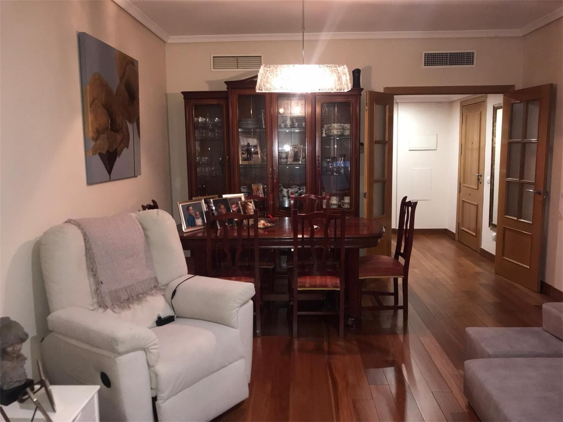 Dining room of Flat for sale in Mairena del Aljarafe  with Terrace and Swimming Pool