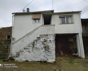 Vista exterior de Casa adosada en venda en Castro Caldelas