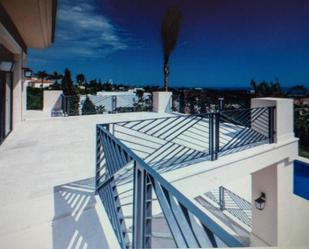 Terrace of House or chalet for sale in Estepona  with Air Conditioner, Terrace and Swimming Pool