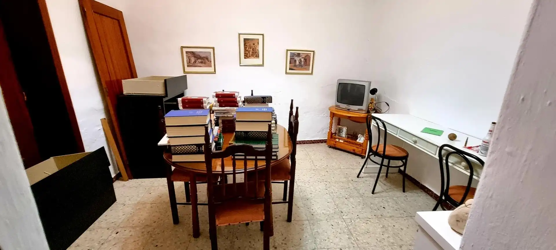 Ground floor for sale in Plaza Marcelino Blasco, 11, Olivenza Living room of Ground floor for sale in Olivenza with Storage room, Washing machine and Microwave