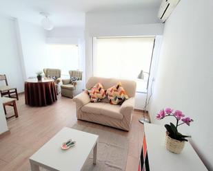 Living room of Flat for sale in Mérida  with Air Conditioner, Heating and Parquet flooring