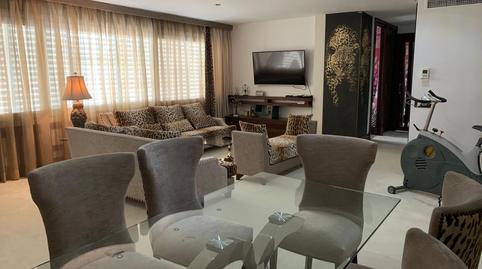 Foto 4 de Piso en venta en Calle de Orense, 69, Castillejos - Cuzco, Madrid