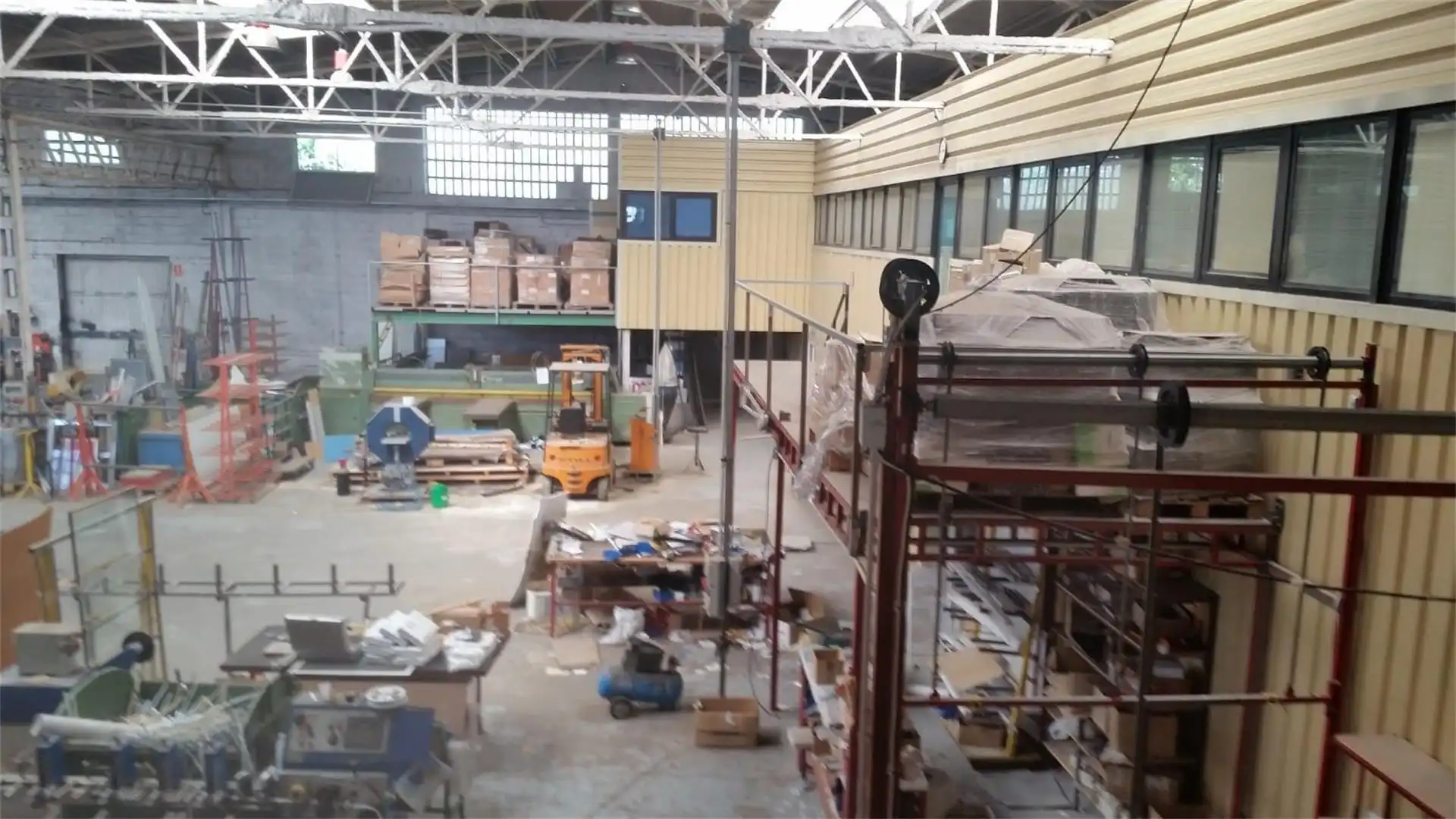 Fabrikhallen zur Miete in Sagunto / Sagunt