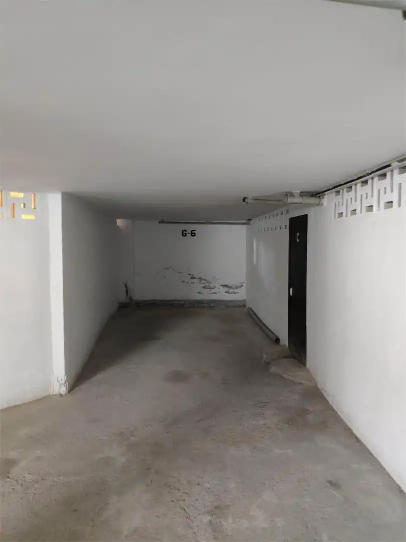 Garaje en venta en Motril