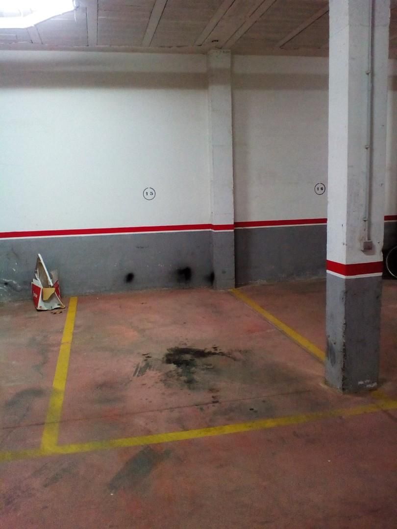 Parkplatz von Garage miete in La Carolina