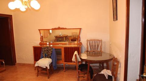 Foto 4 de Casa adosada en venta en Calle Velázquez, Torredelcampo, Jaén