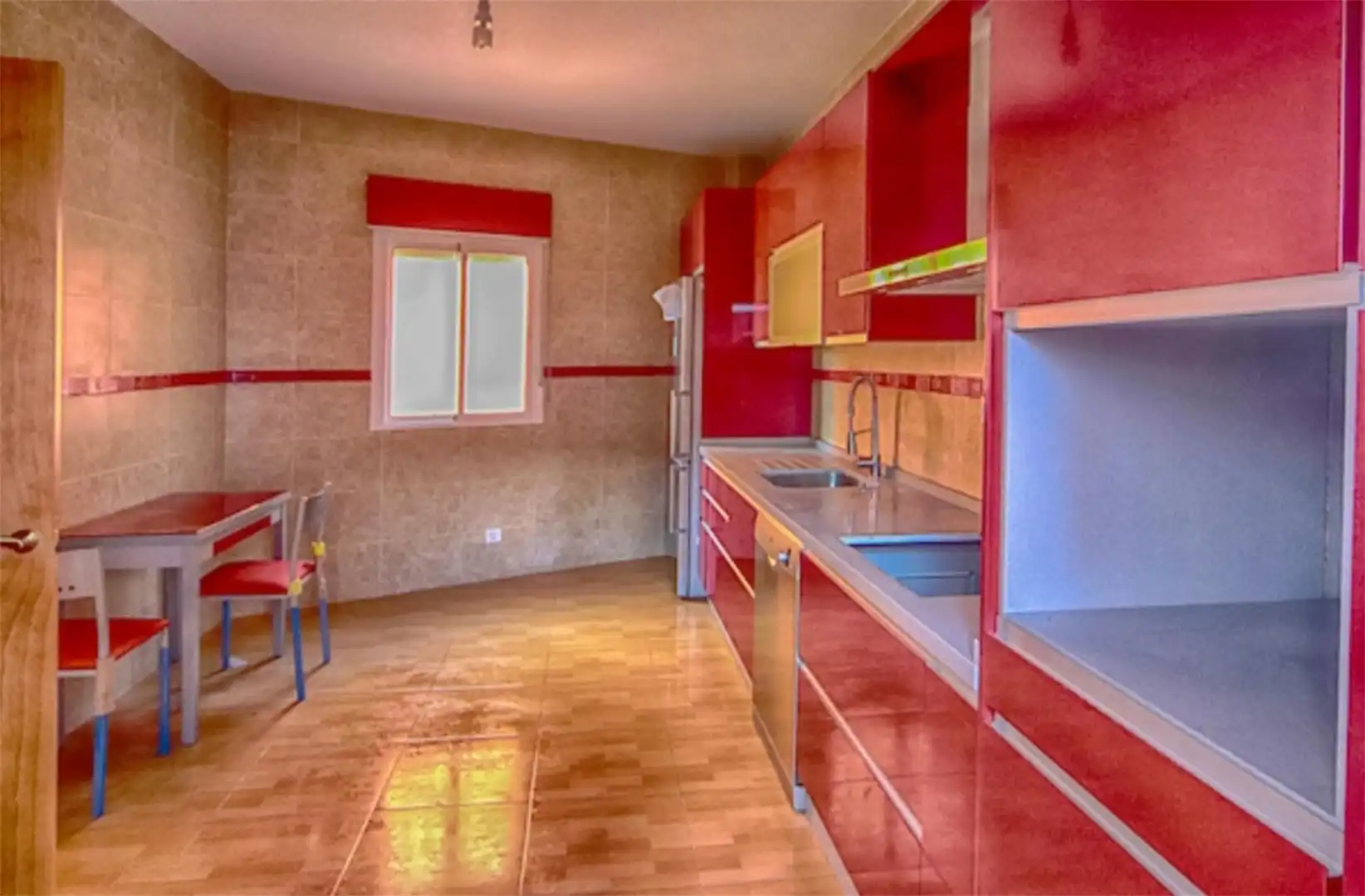 Detached homes for sale in Calle General Contreras, Torre de Miguel Sesmero Detached homes for sale in Calle General Contreras, Torre de Miguel Sesmero