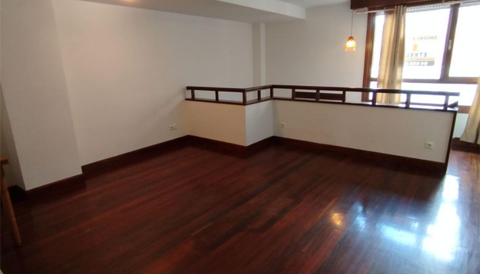 Piso en venta en Calle Estación, 5, Berriz, Bizkaia - imagen 1 Foto 1 de Piso en venta en Calle Estación, 5, Berriz, Bizkaia