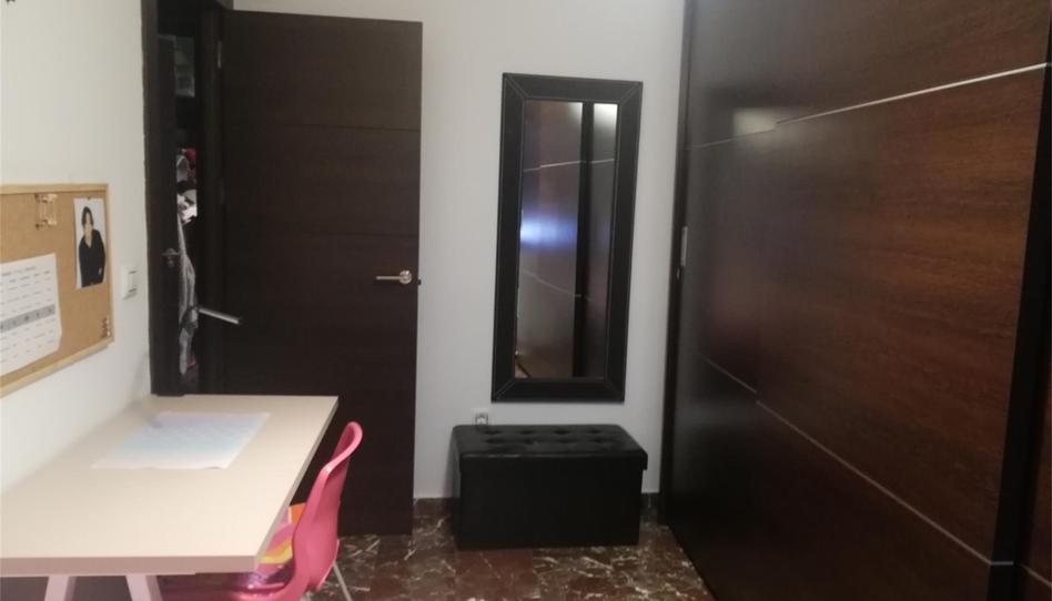 Foto 1 de Piso en venta en Calle Melilla, 82, Renfe - Bulevar 1ª y 2ª Fase, Jaén