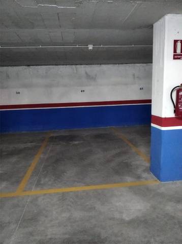 Garaje en Alquiler en Calle Los Talleres, 3 en La Viña