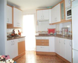 Kitchen of Apartment for sale in Salamanca Capital