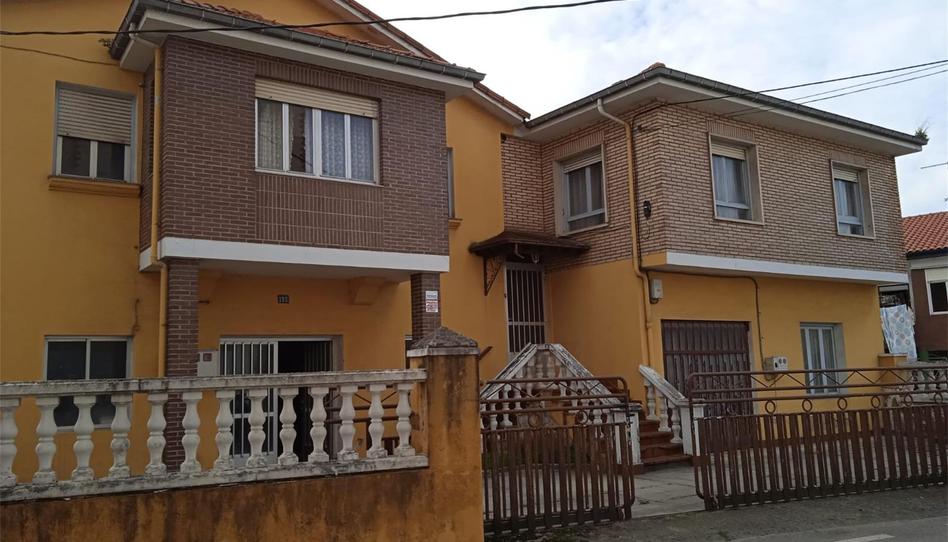 Single-family semi-detached for sale in Campuzano, 190, Covadonga - Campuzano - Ciudad Vergel, Cantabria - image 1 Photo 1 of Single-family semi-detached for sale in Campuzano, 190, Covadonga - Campuzano - Ciudad Vergel, Cantabria