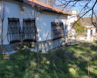 Vista exterior de Finca rústica en venda en Villaviciosa de Odón amb Terrassa i Piscina