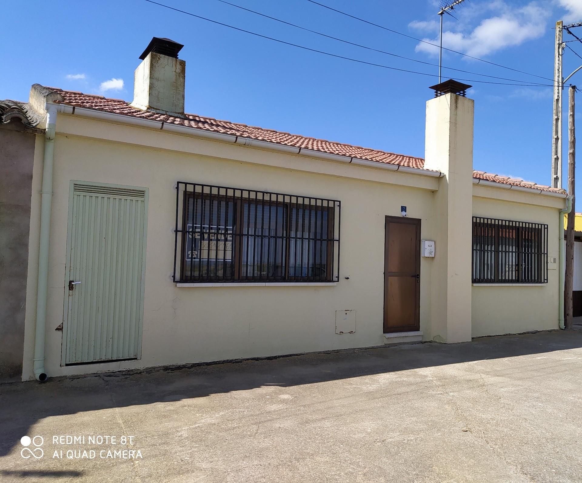 Vista exterior de Planta baixa en venda en Cazurra amb Calefacció, Rentadora i Microones