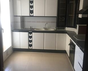 Kitchen of Duplex for sale in Manzanares  with Balcony