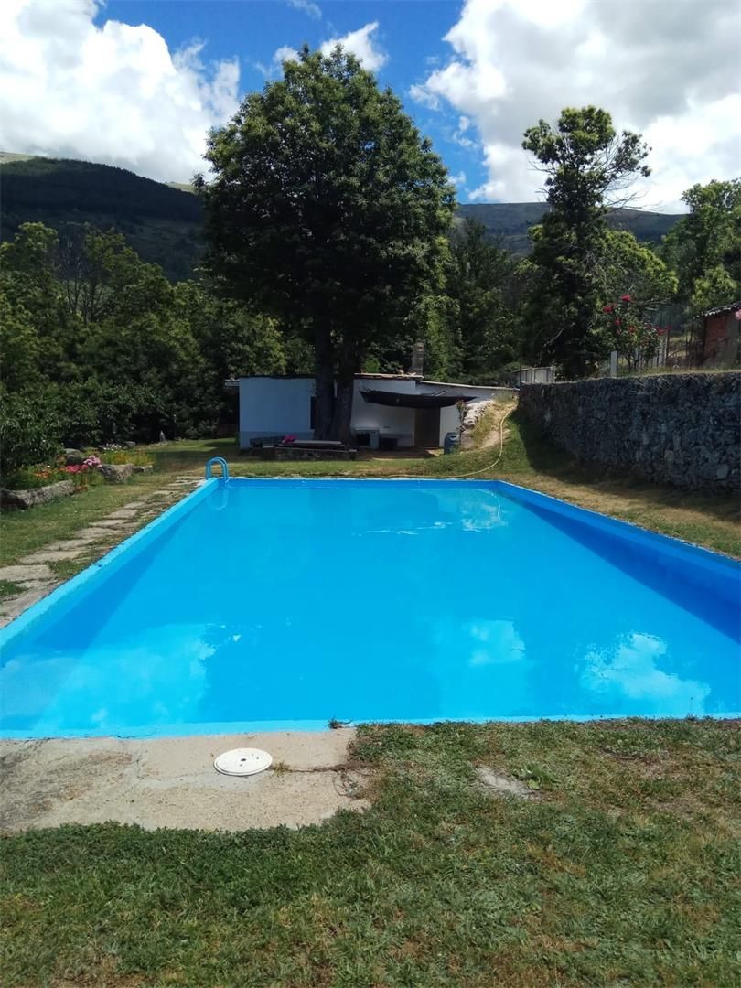 Swimming pool of Land for sale in Candelario