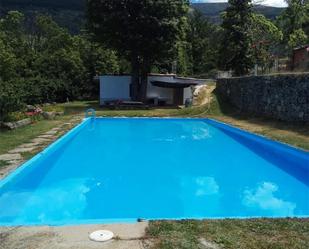 Schwimmbecken von Grundstücke zum verkauf in Candelario