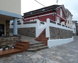 Exterior view of House or chalet for sale in Tapia de Casariego  with Terrace and Balcony