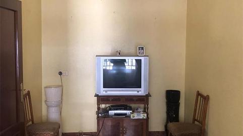 Foto 2 de Casa adosada en venta en Calle María Bellido, Bailén, Jaén