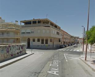 Vista exterior de Àtic en venda en Torrevieja amb Aire condicionat i Terrassa