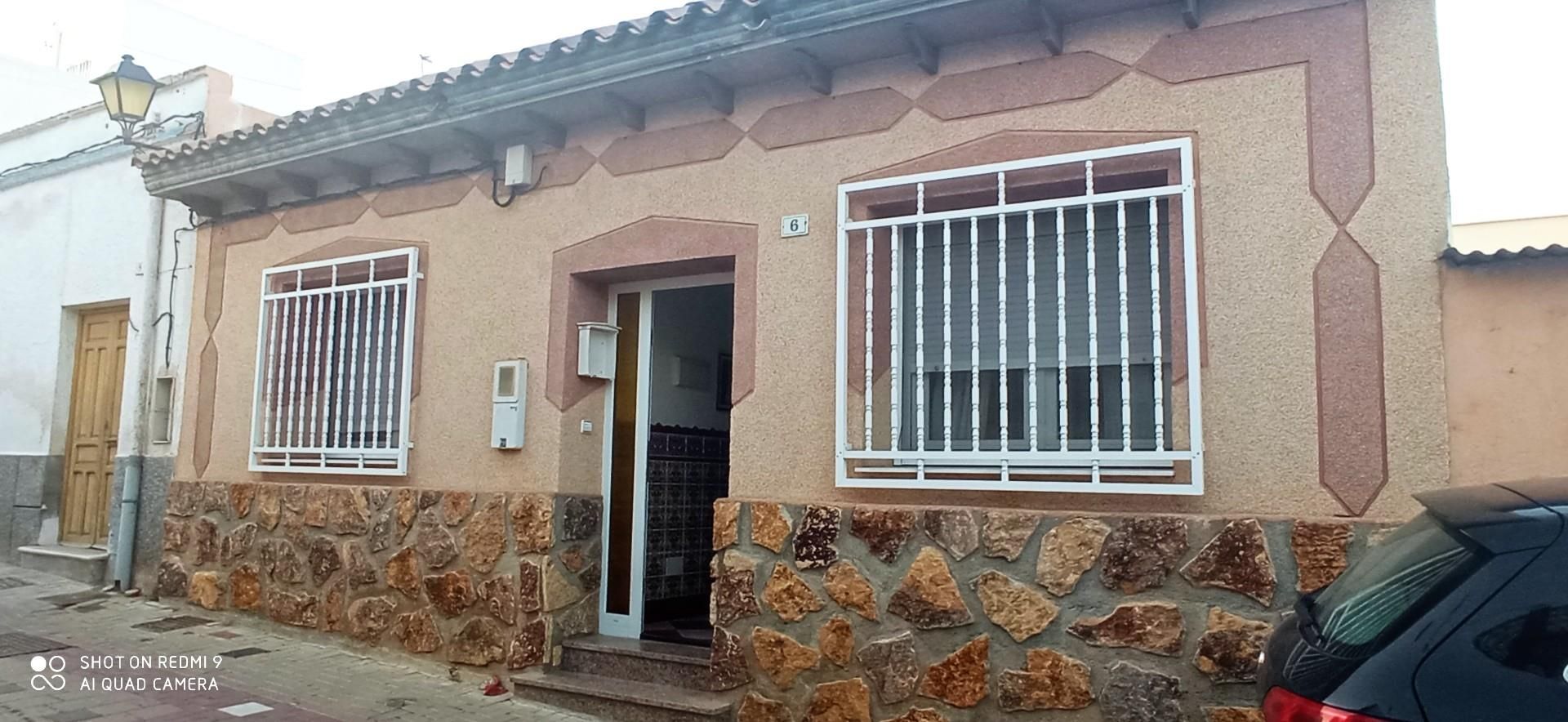 Vista exterior de Casa o xalet en venda en Garrucha amb Terrassa