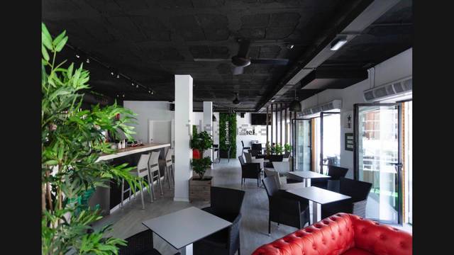 Local comercial en Venta en Avenida Países Escandinavos, 8 en Playa de San Juan