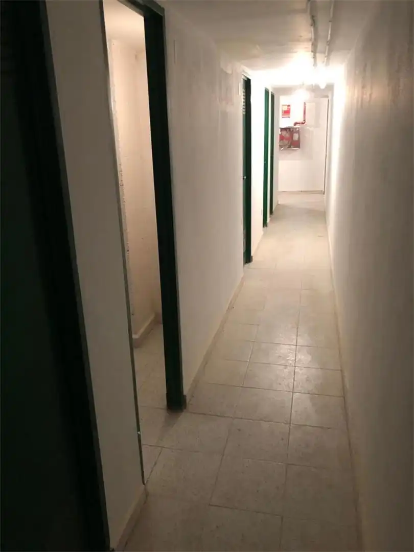 Storage room for rent in Avenida de la Buhaira, 25, La Calzada - La Florida Storage room for rent in Sevilla