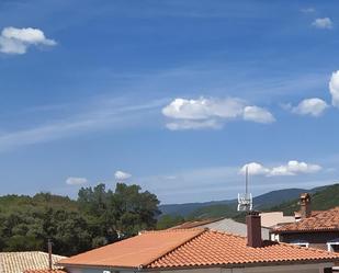 Vista exterior de Planta baixa en venda en Pinofranqueado amb Aire condicionat, Calefacció i Jardí privat