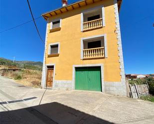 Vista exterior de Pis en venda en Aldeanueva de la Vera amb Balcó