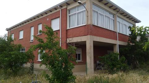 Foto 4 de Casa o xalet en venda a Calle Marqués de Donadío, Villalbarba, Valladolid
