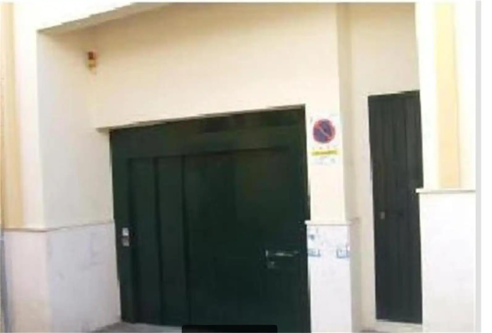 Garaje en venta en Calle Francisco Cacero, Las Almenas Garaje en venta en Tomares