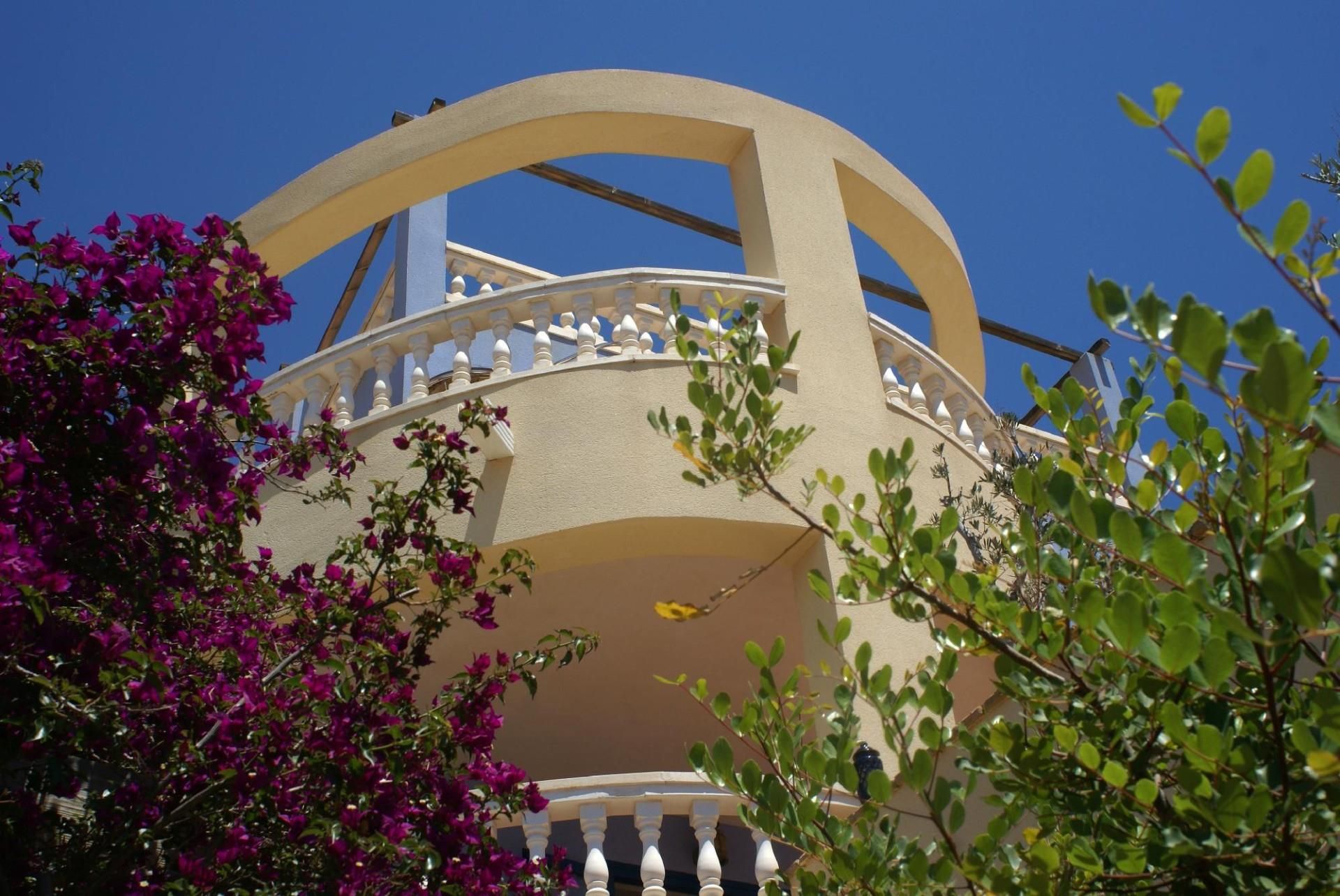 Exterior view of House or chalet for sale in Águilas  with Air Conditioner, Terrace and Balcony