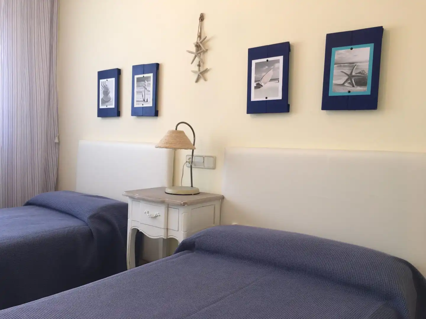 Bedroom of Apartments for sale in Sanxenxo  with Private garden, Terrace and Storage room