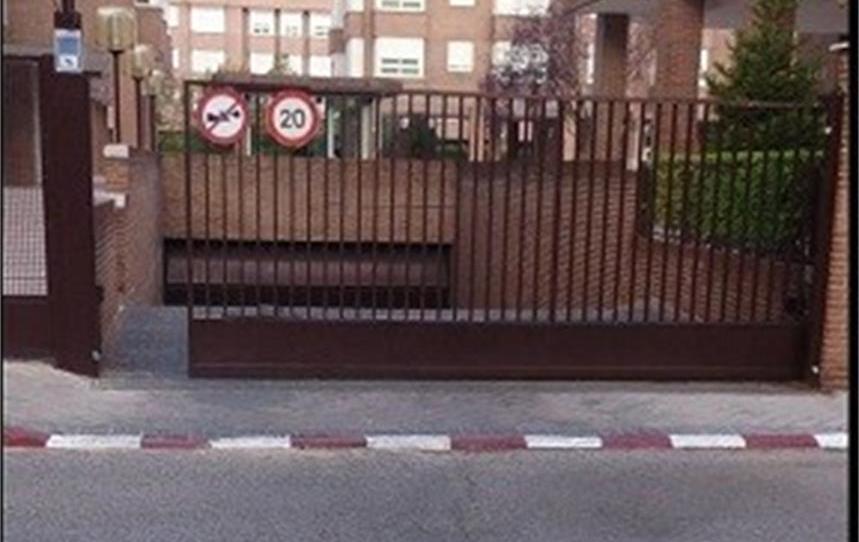 Garatge en venda a Calle Duquesa Castrejón, 15, Pinar del Rey, Madrid - imatge 1 Foto 1 de Garatge en venda a Calle Duquesa Castrejón, 15, Pinar del Rey, Madrid