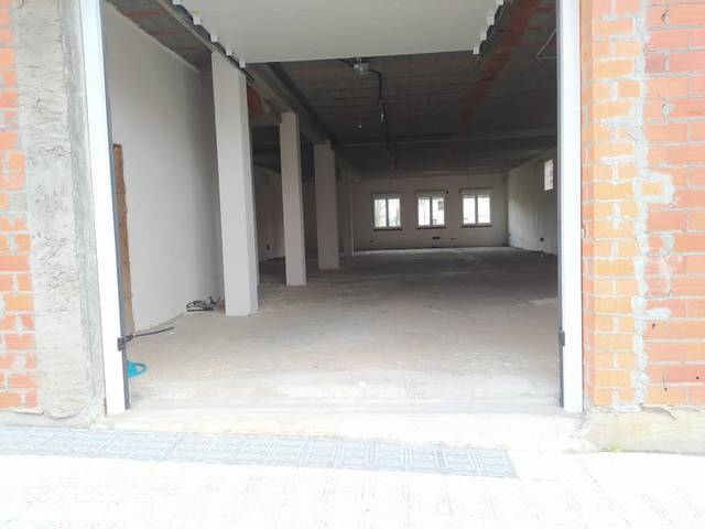 Local comercial en Alquiler en Travesía Muíño en Coristanco