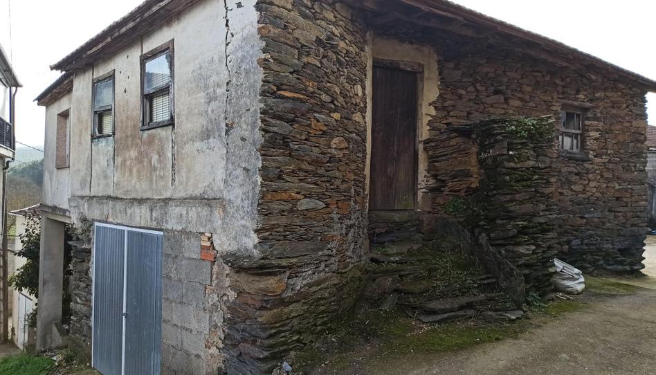 Casa adosada en venda a Rúa Vilameá, Laza, Ourense - imatge 1 Foto 1 de Casa adosada en venda a Rúa Vilameá, Laza, Ourense