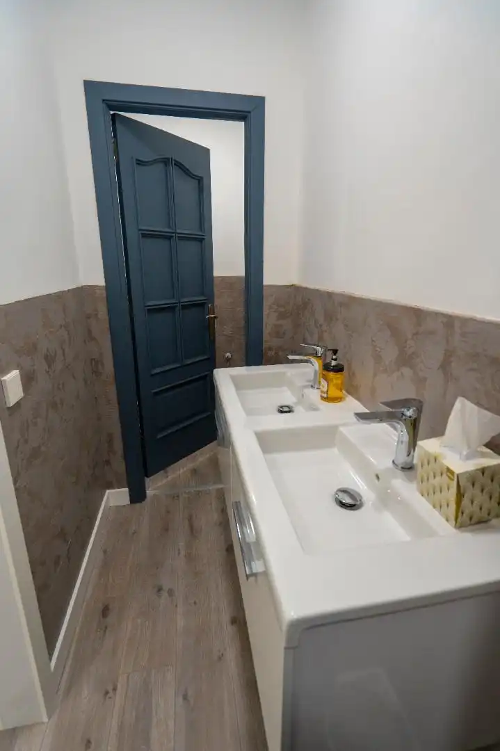 Büro zur Miete in Calle del Oro, 45, San Crispín - La Estación Consorcio Badezimmer von Büro zur Miete in Colmenar Viejo