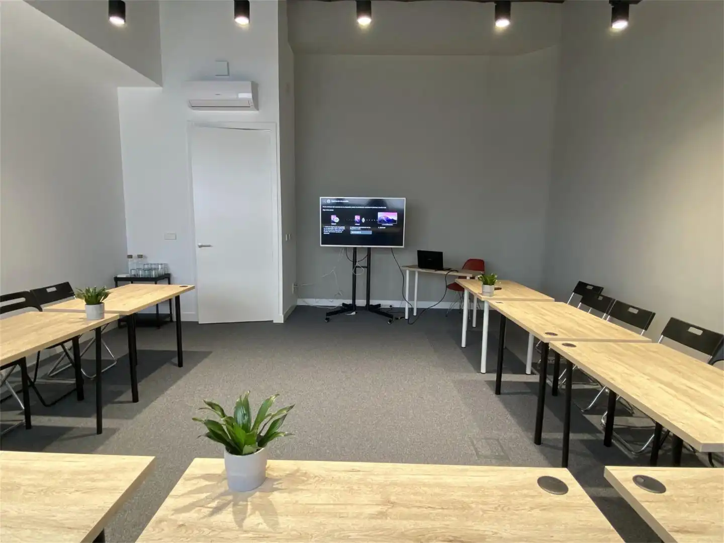 Büro zur Miete in Calle del Oro, 45, San Crispín - La Estación Consorcio Büro zur Miete in Colmenar Viejo