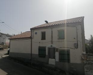 Vista exterior de Casa adosada en venda en Villavaquerín