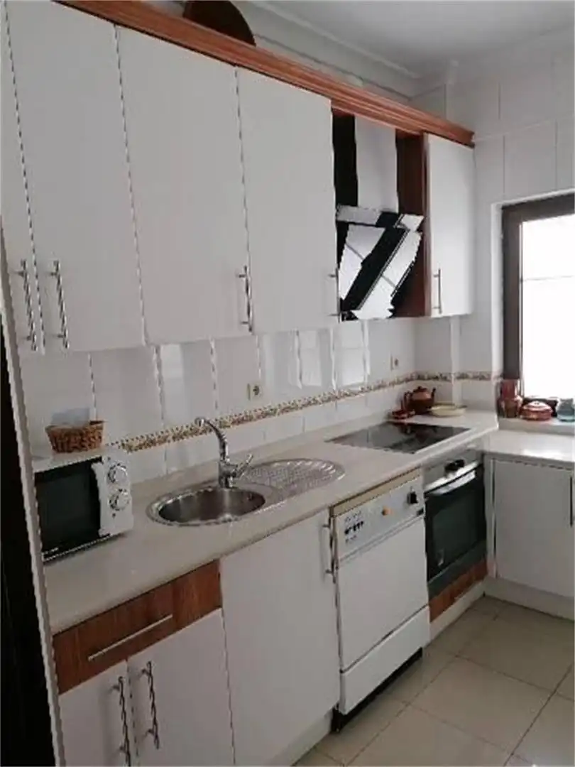 Flat for rent in Avenida Hernán Cortés, Casco Antiguo Flat for rent in Avenida Hernán Cortés, Casco Antiguo