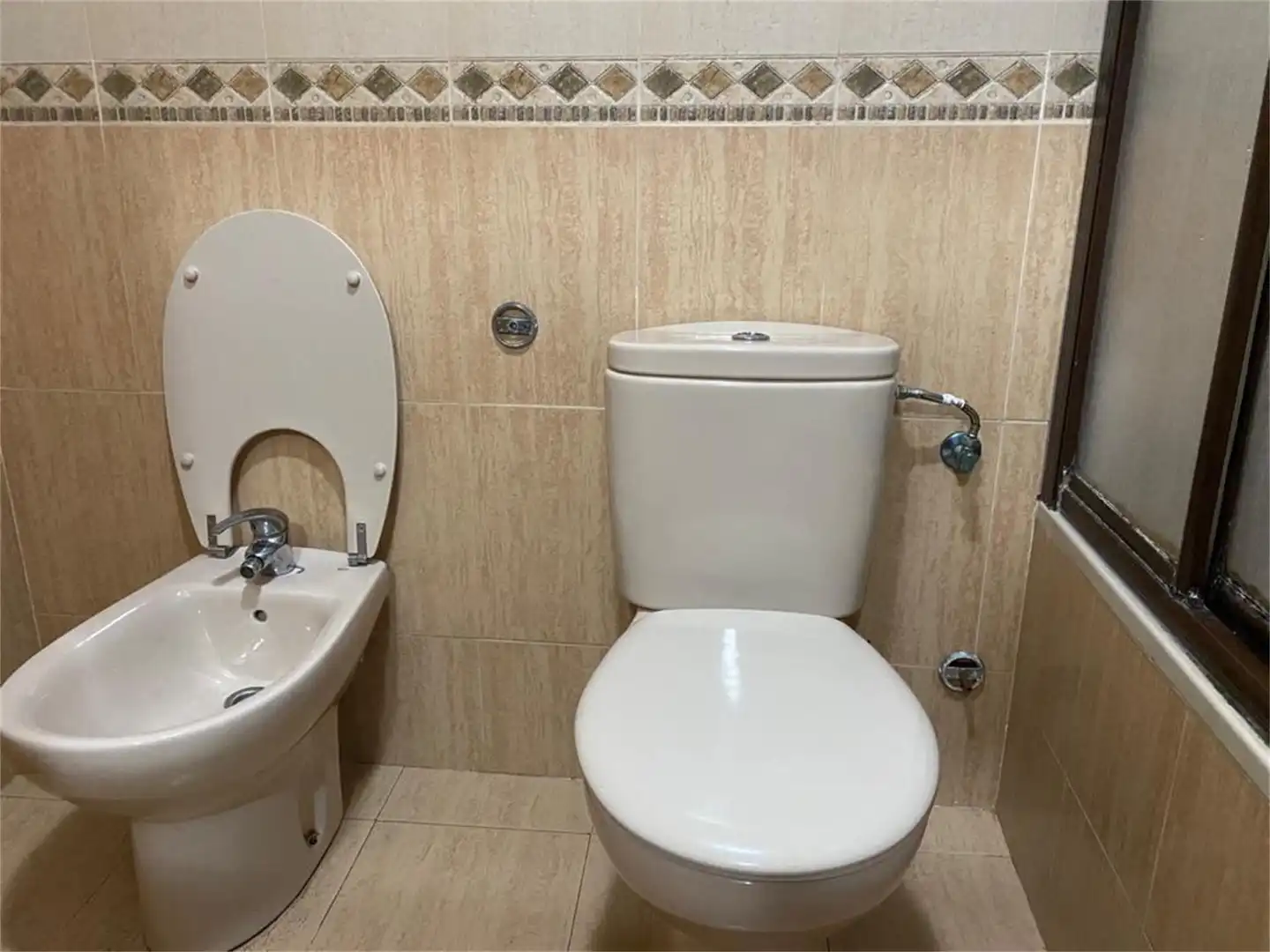 Baño de Piso en venta en Ceuta