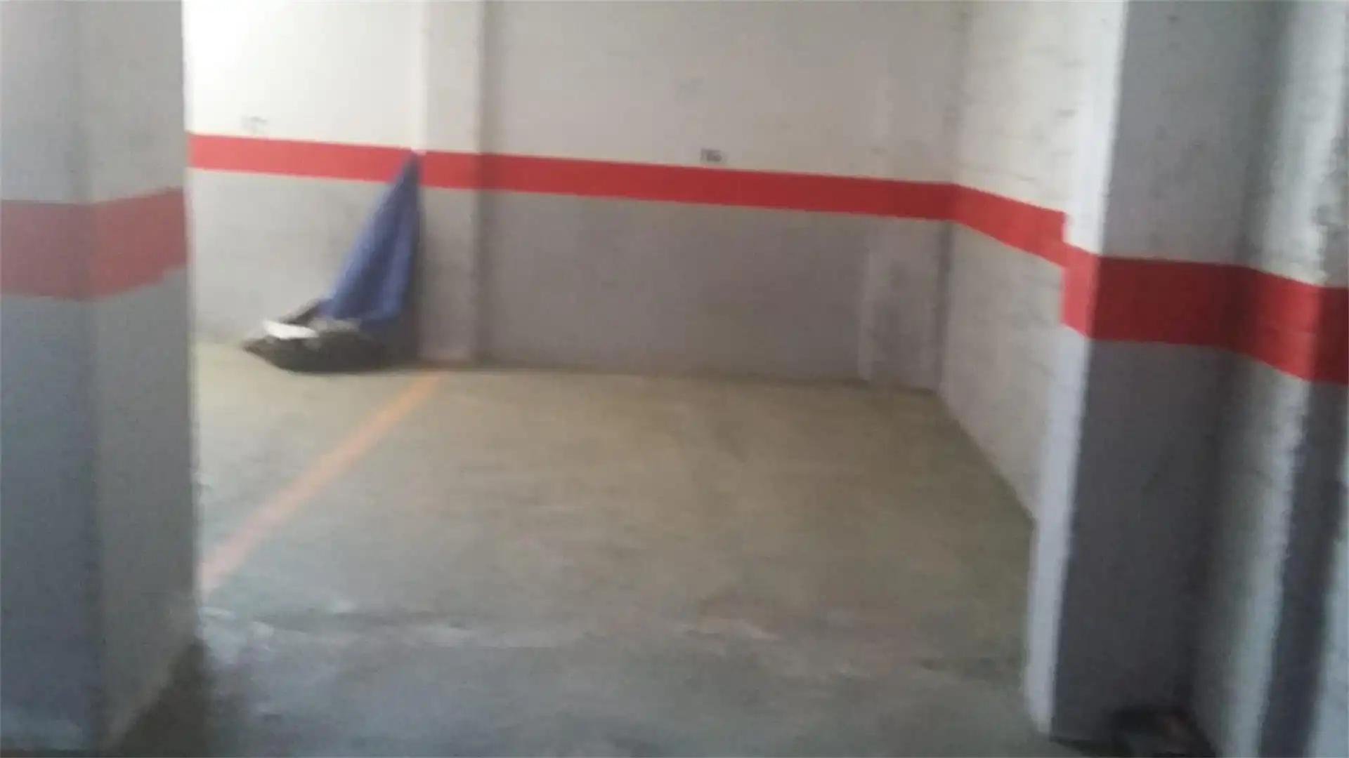 Garage zur Miete in Avenida del Ejército, San Roque Pueblo Garage zur Miete in Avenida del Ejército, San Roque Pueblo