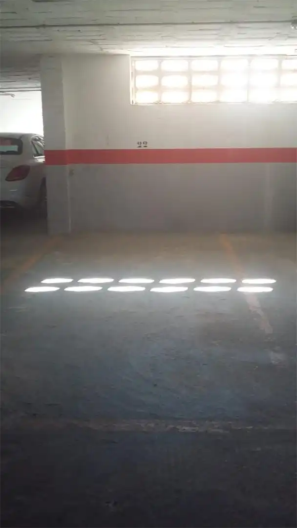 Garage zur Miete in Avenida del Ejército, San Roque Pueblo Garage zur Miete in Avenida del Ejército, San Roque Pueblo