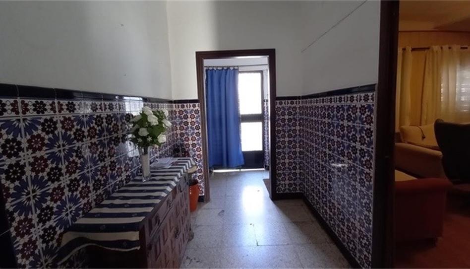 Casa adosada en venda a Calle García Morato, 6, San Ildefonso, Granada - imatge 1 Foto 1 de Casa adosada en venda a Calle García Morato, 6, San Ildefonso, Granada