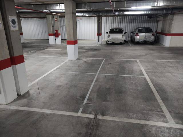 Garaje en Alquiler en Paseo de los Tilos, 72 en La Unión - Cruz de Humilladero - Los Tilos