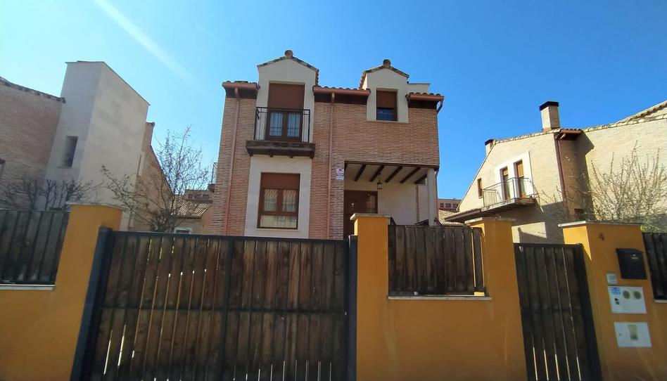 Casa o chalet en venta en Calle Camino de Sirga, 4, Villamuriel de Cerrato, Palencia - imagen 1 Foto 1 de Casa o chalet en venta en Calle Camino de Sirga, 4, Villamuriel de Cerrato, Palencia